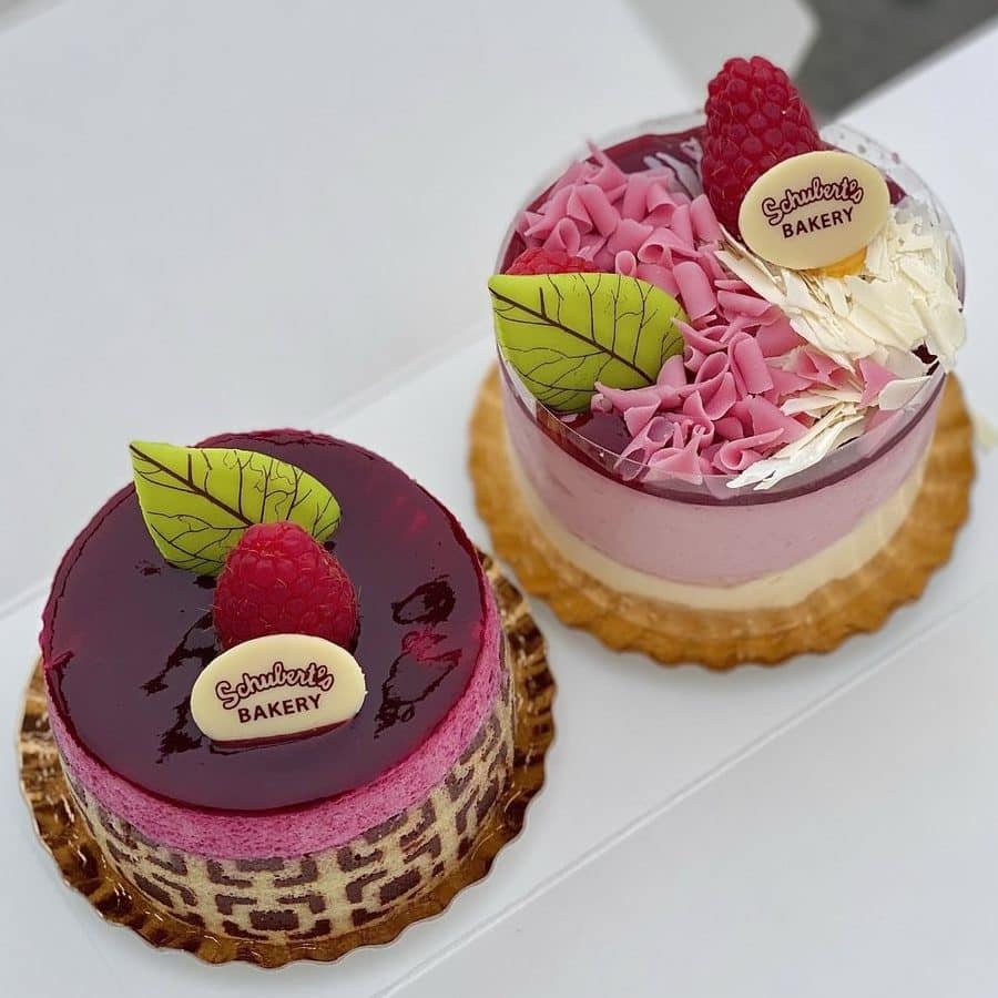 cake surprise delivery kok pasir