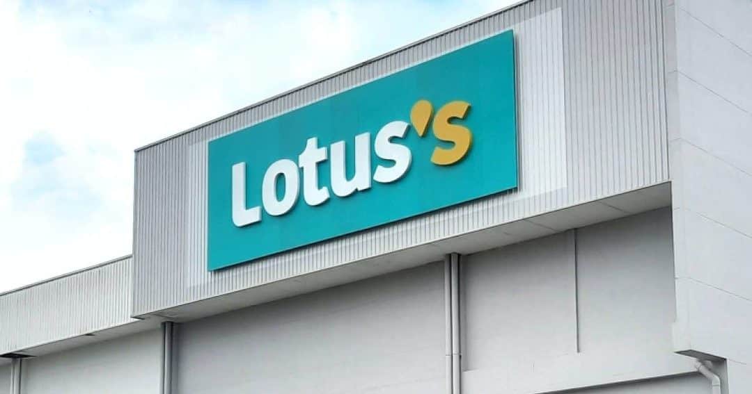 lotuss kulai